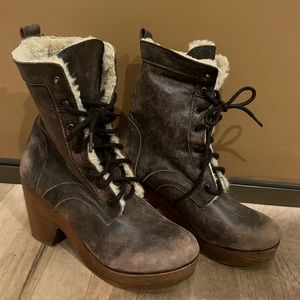 Freebird by Steven Fiona clog boots